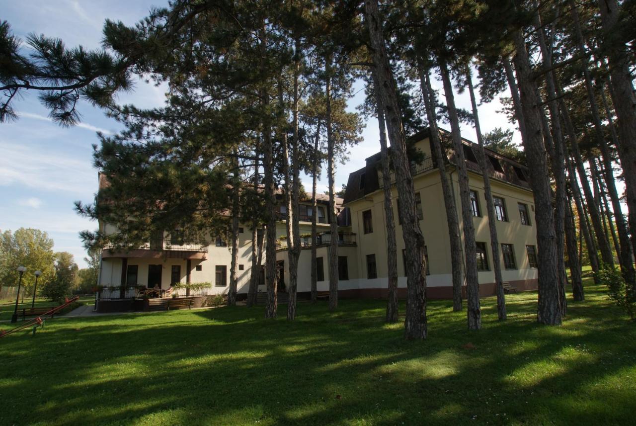 Hotel Stella Siofok Exterior photo